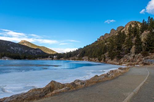 Deer Mountain Rest - image 4