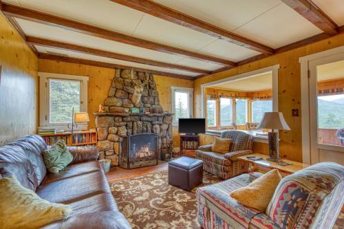 Longs Peak Cabin - main image