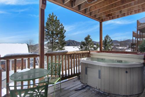 Lookout Mountain 27B Condo - image 2