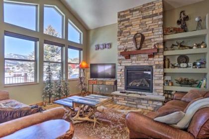 Estes Park House with Mtn Views - STR License #3154 - image 1