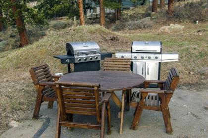 Fawn Valley Inn 2 Bedrooms by Rocky Mountain Resorts - image 5