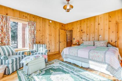 Bill and Beth's Camelot - image 8