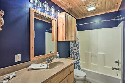 Pet-Friendly Grand Lake House with Dock and Kayaks! - image 10