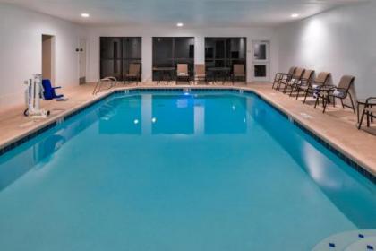 Hampton Inn Eugene - image 2