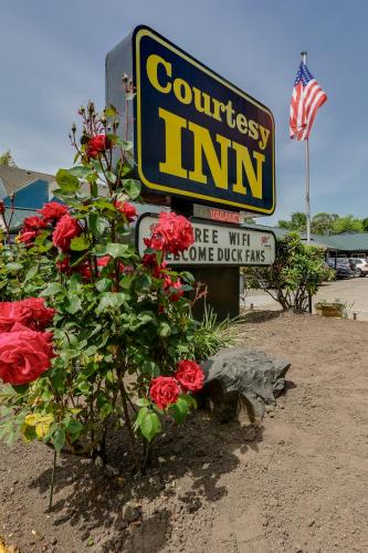 Courtesy Inn Downtown Eugene - image 4