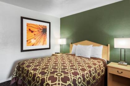 Downtown Inn - image 5
