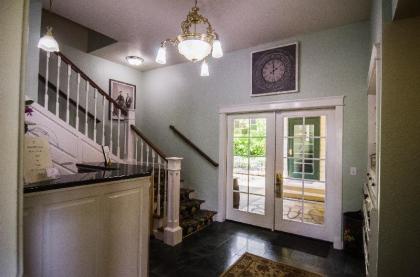 The Campbell House Inn - image 3