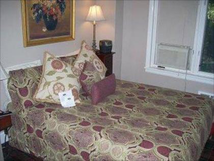 The Campbell House Inn - image 4