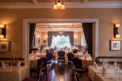 Excelsior Inn - image 3