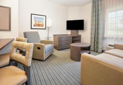 Candlewood Suites Dallas Fort Worth South an IHG Hotel - image 18