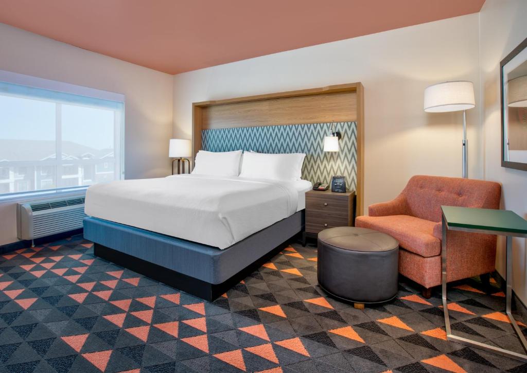Holiday Inn Dallas - Fort Worth Airport South an IHG Hotel - image 5