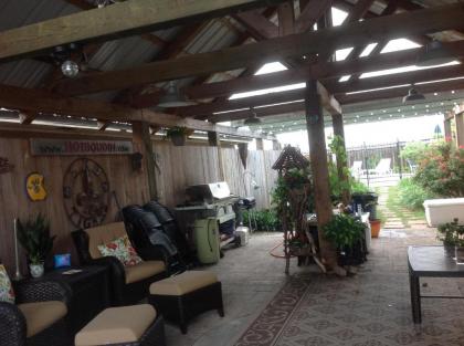 L'Acadie Inn & RV Park - image 5