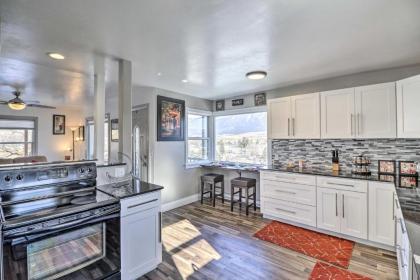 Updated Mountain-View Getaway with Private Hot Tub! - image 15