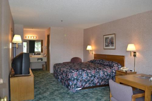 Apple Blossom Inn - image 3