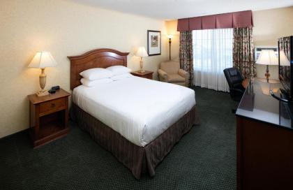 Red Lion Hotel Eureka - image 15