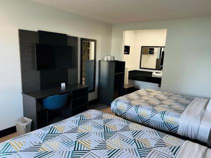 Motel 6-Eureka CA - image 9