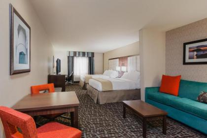 Holiday Inn Express & Suites Eureka an IHG Hotel - image 15