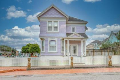 Lilac Victorian California