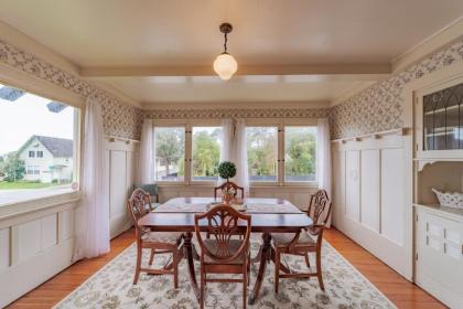Campton House - image 6