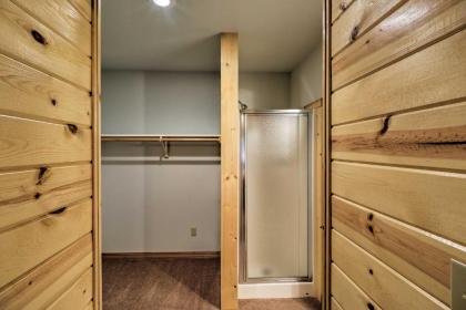 Trego Cabin with Mountain Views and Lake Access! - image 2