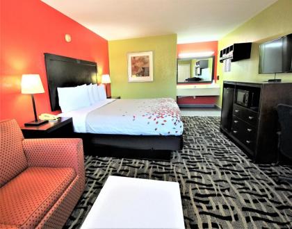 Travel Inn Eutaw - image 15