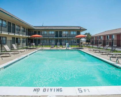 Rodeway Inn Greeley - image 13