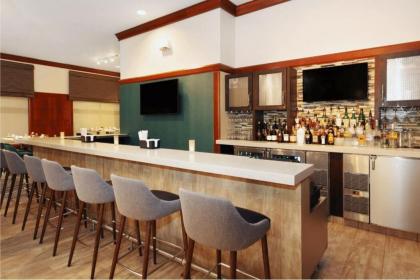 Hilton Garden Inn Evanston - image 12