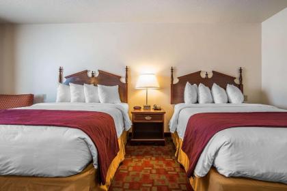 Quality Inn Evanston near Wyoming Downs - image 9
