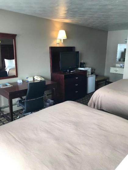 Travelodge by Wyndham Evanston - image 5