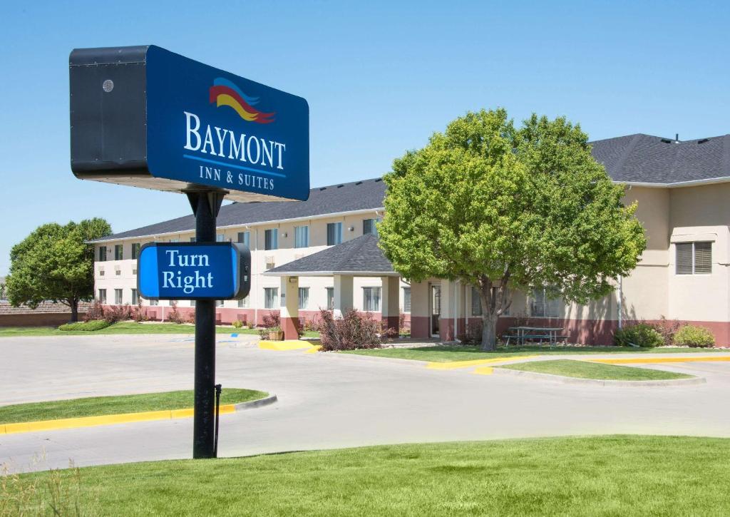Baymont by Wyndham Casper East - main image
