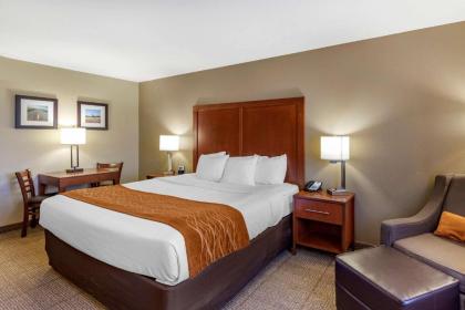Comfort Inn Evansville-Casper - image 13