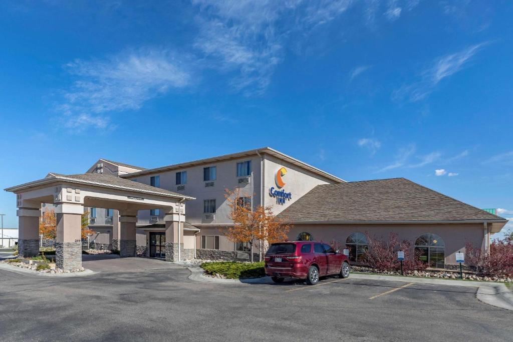 Comfort Inn Evansville-Casper - image 3