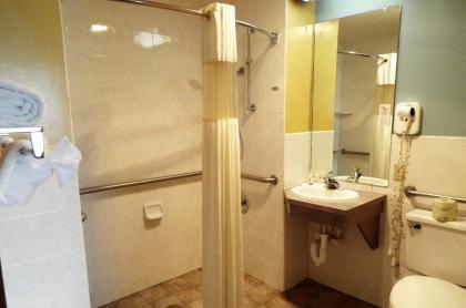 Super 8 by Wyndham Casper East/Evansville - image 11