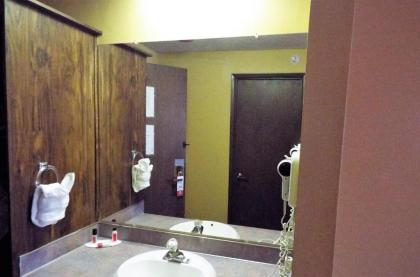 Super 8 by Wyndham Casper East/Evansville - image 12