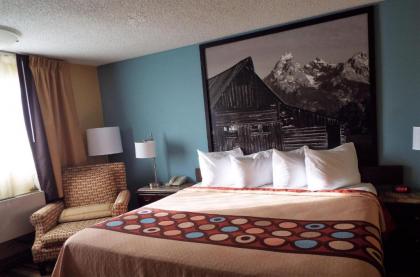 Super 8 by Wyndham Casper East/Evansville - image 15