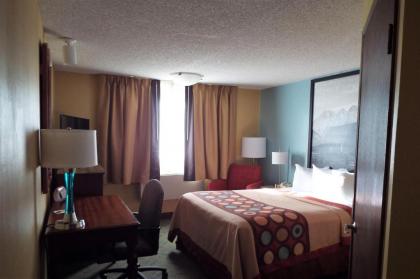 Super 8 by Wyndham Casper East/Evansville - image 8