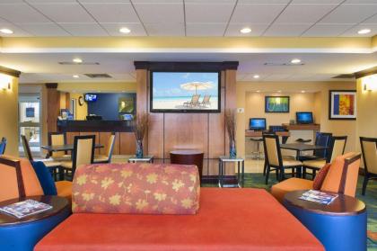 Fairfield Inn by Marriott Evansville East - image 13