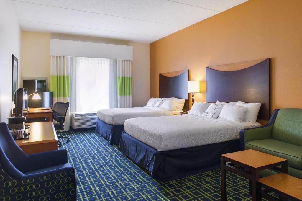 Fairfield Inn by Marriott Evansville East - image 2