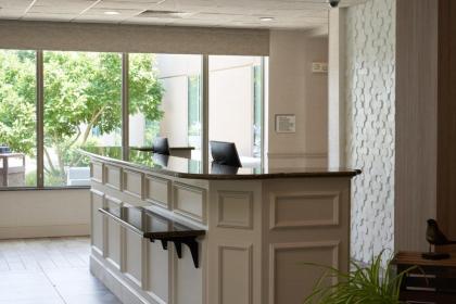 Hilton Garden Inn Evansville - image 15