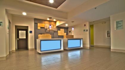 Holiday Inn Express & Suites Evansville North an IHG Hotel - image 3