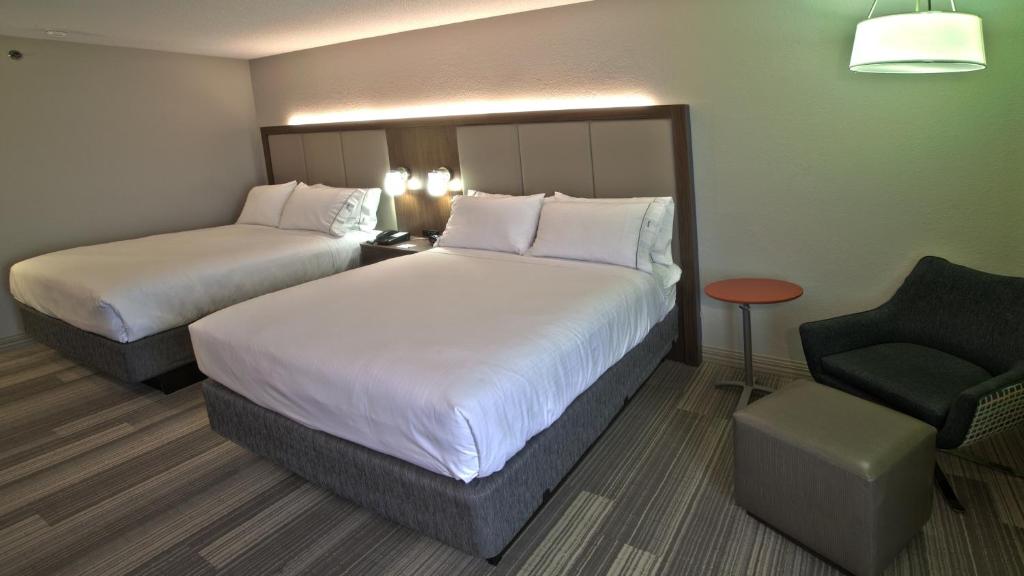 Holiday Inn Express & Suites Evansville North an IHG Hotel - image 5