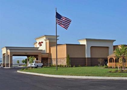 Hampton Inn Evansville Airport - image 14