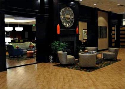 Hampton Inn Evansville Airport - image 5