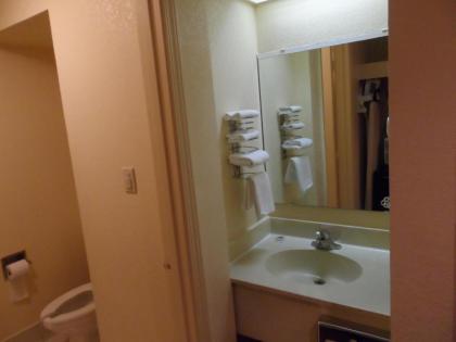 Americas Best Value Inn Evansville East - image 12