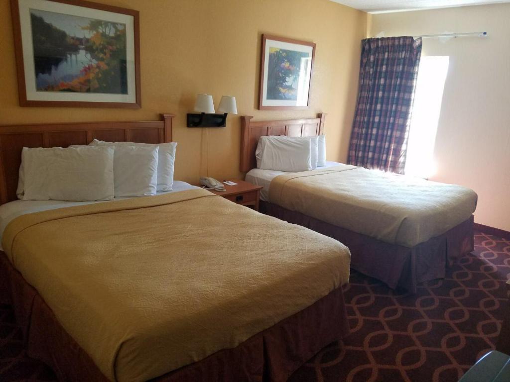 Americas Best Value Inn Evansville East - image 2