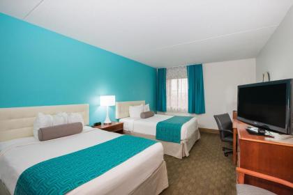 Howard Johnson by Wyndham Evansville East - image 15