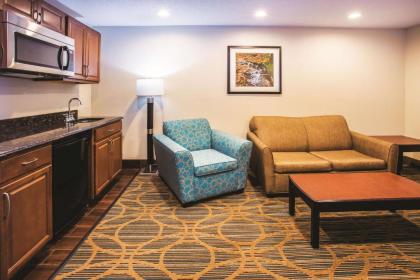 La Quinta by Wyndham Evansville - image 11
