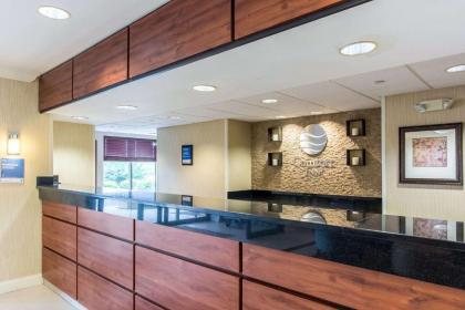 Comfort Inn East Evansville - image 14