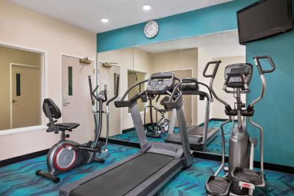 Baymont by Wyndham Evansville East - image 11