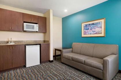Baymont by Wyndham Evansville East - image 2